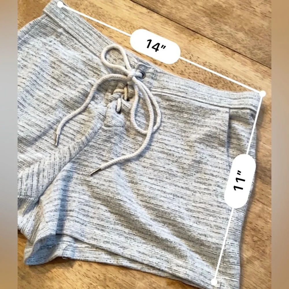 Aerie by AEO Women’s Size Small‎ Poly/Cotton Blend Gray Striated Lace Up Shorts
